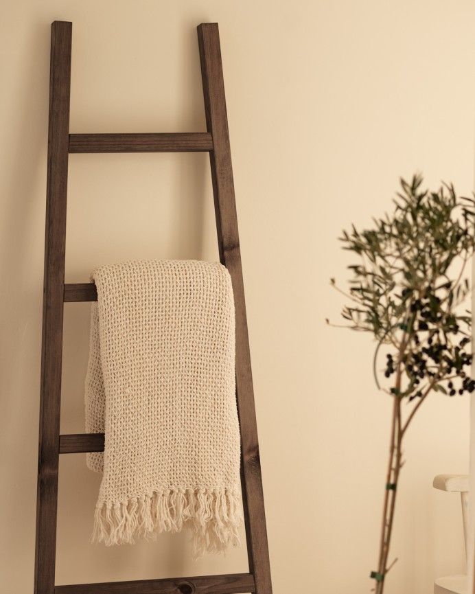ESCALERA MADERA TUCUMÁNES